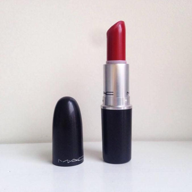 russian red mac lipstick.png
