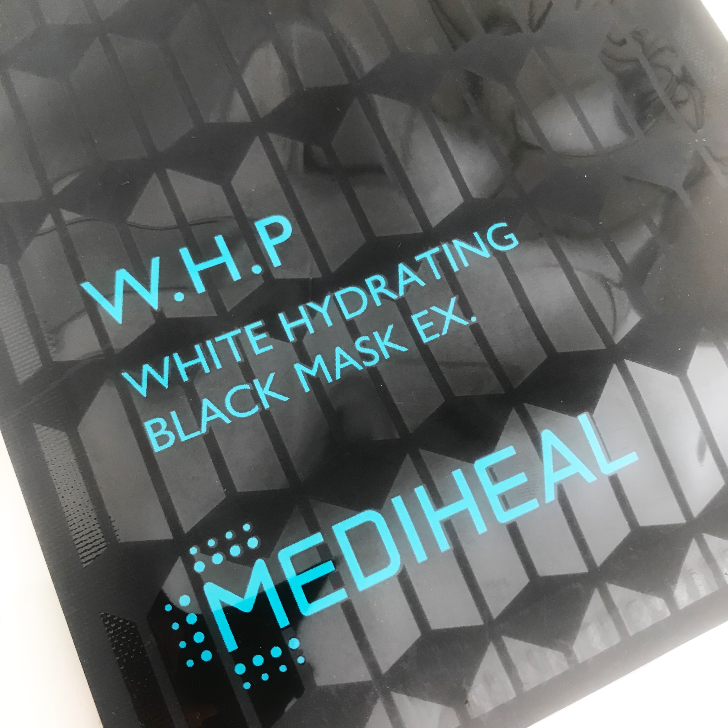 Masque en tissu BTS x Mediheal (2)